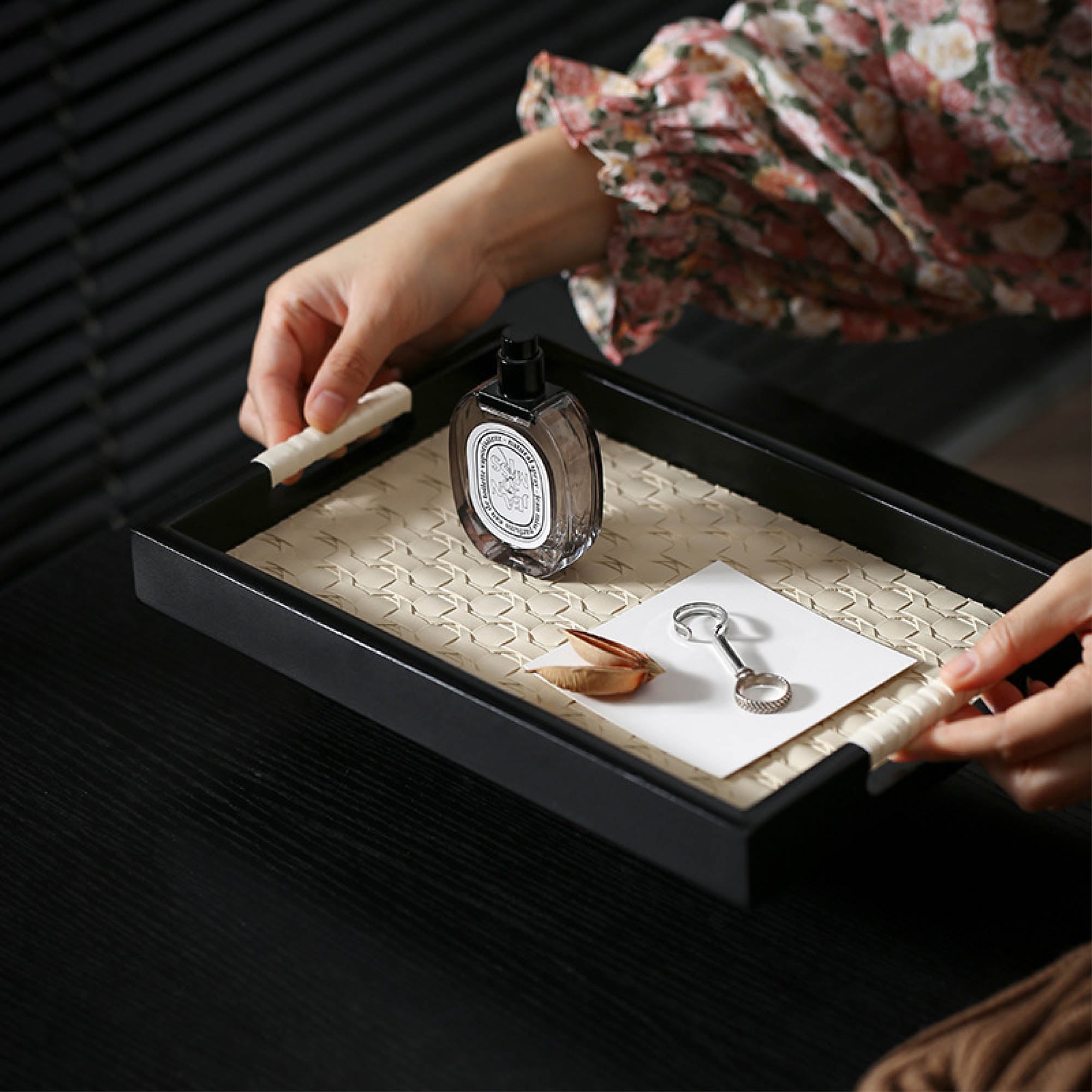 Rectangular Weave Leather Tray