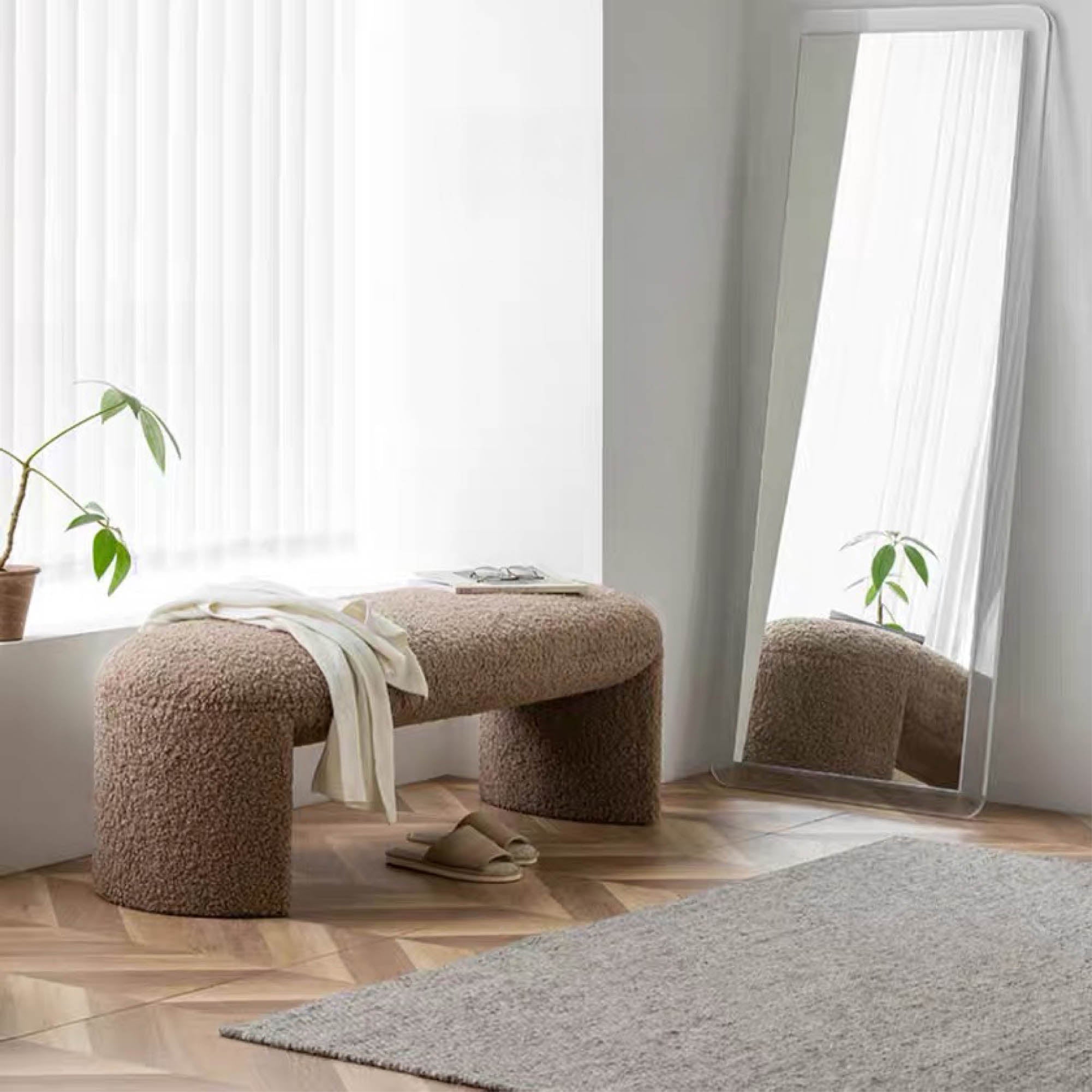 NELA Bench