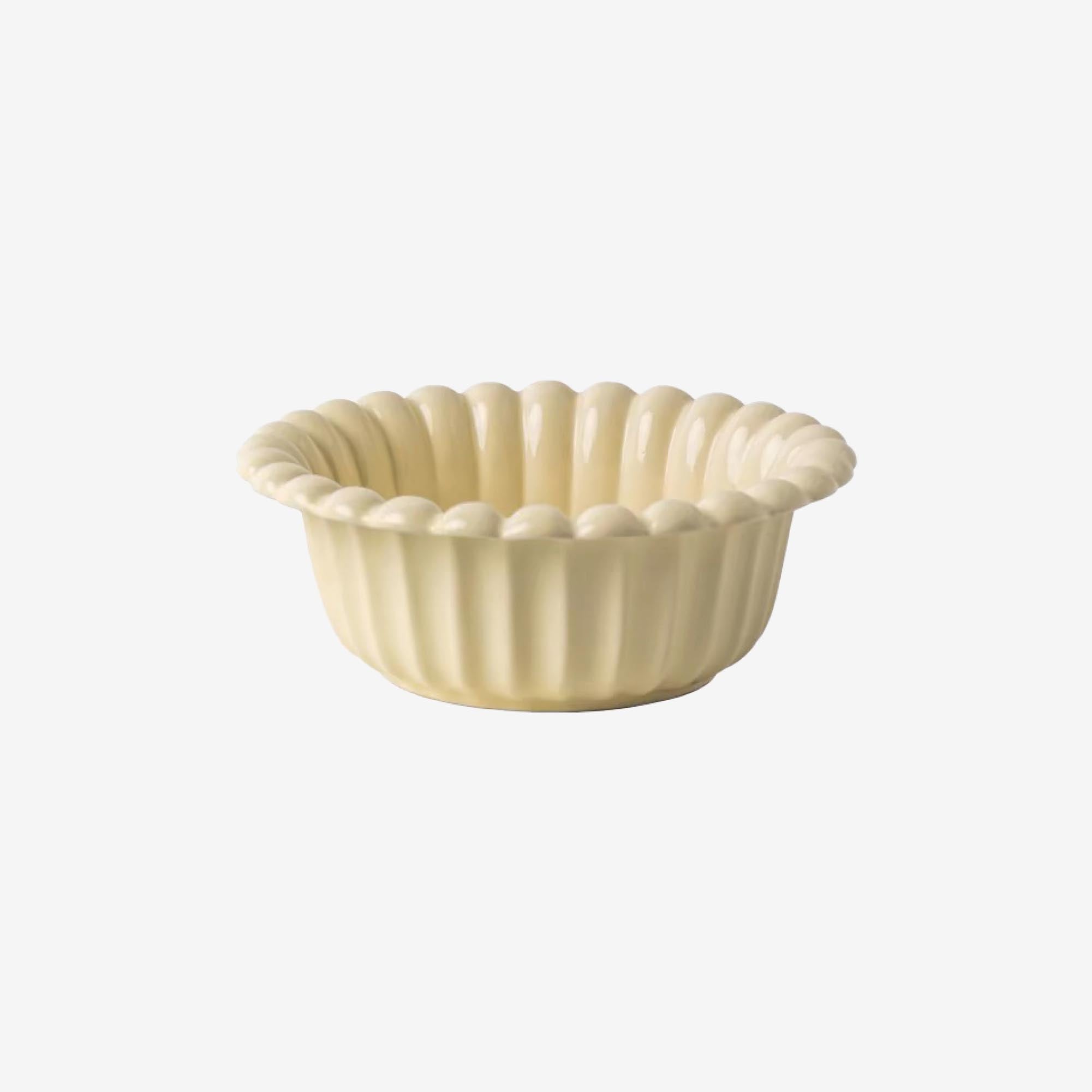 Lemon Scallop Edge Bowl