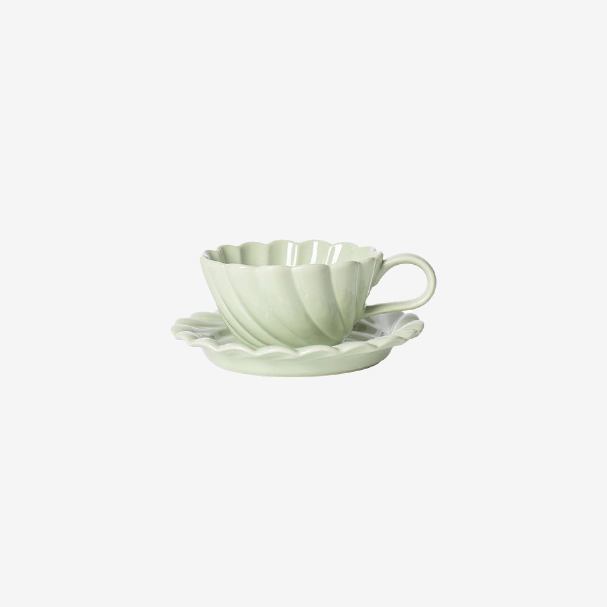 Swirl Edge Cup & Saucer Set