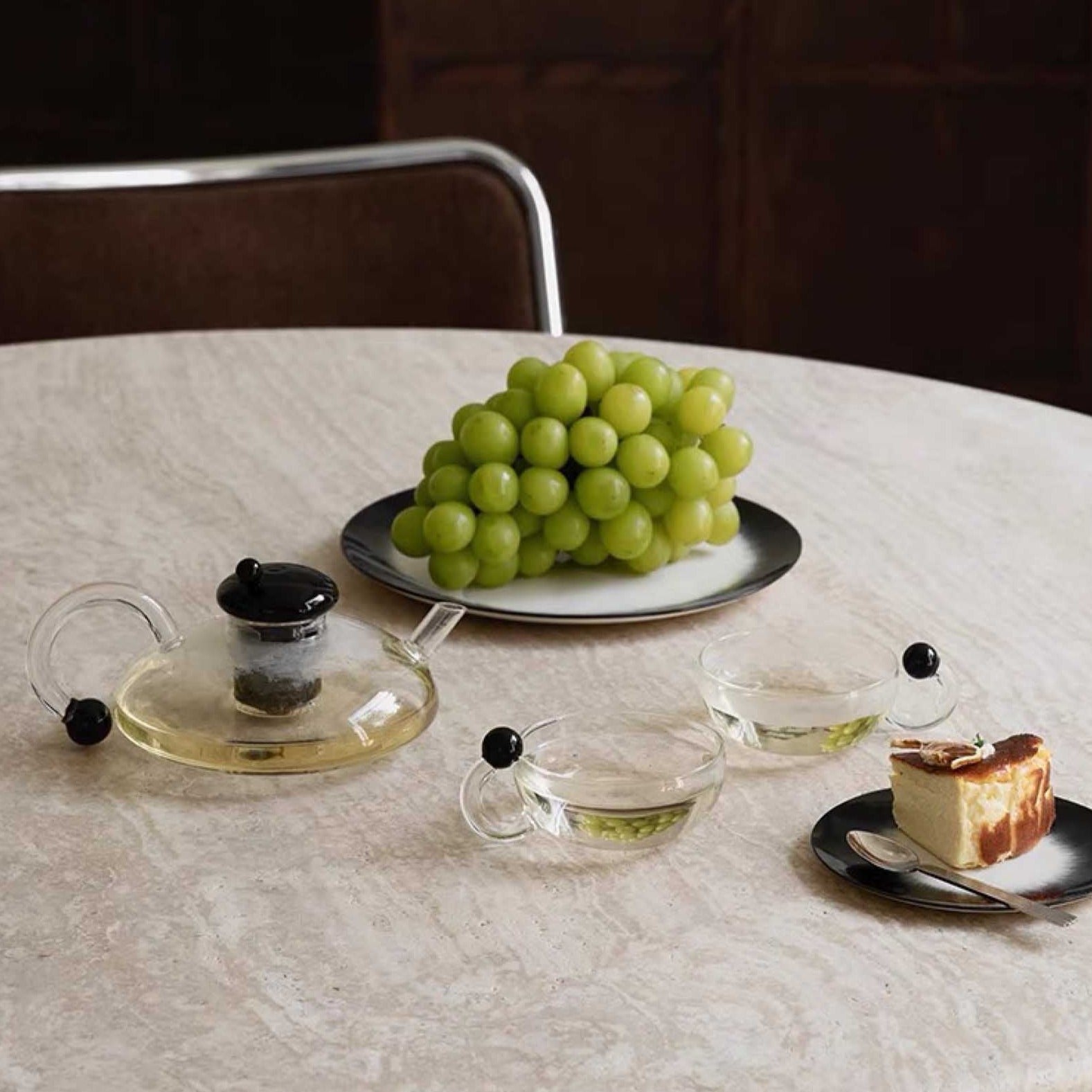 Black Bead Tea Pot and Tea Cup Set
