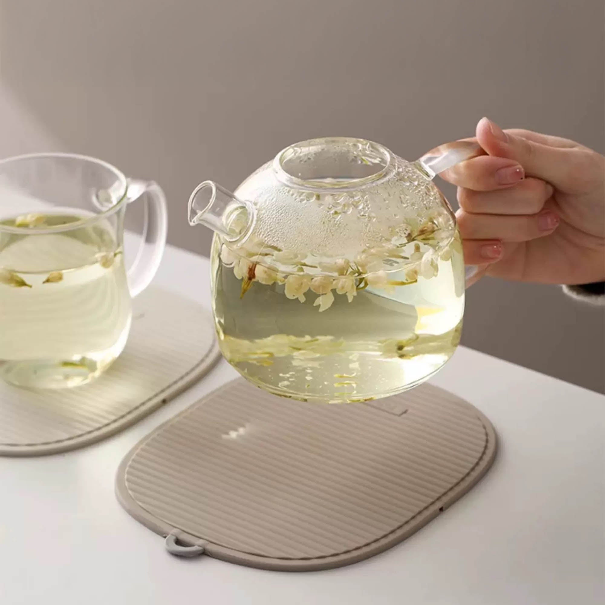 MIM Oval Trivet