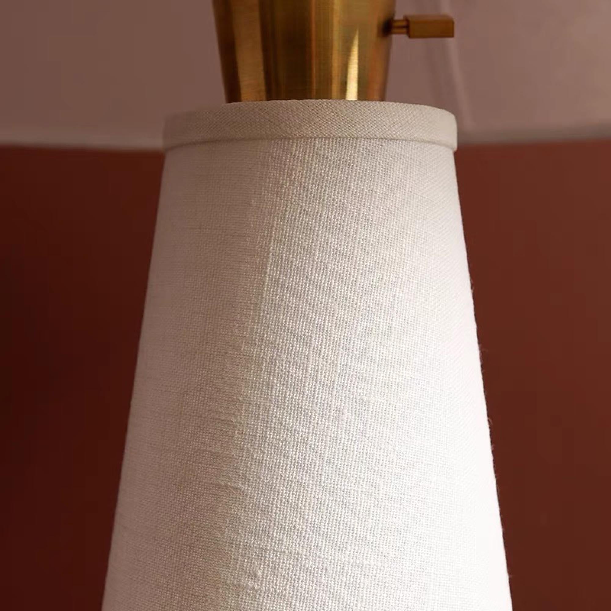 Coni White Table Lamp