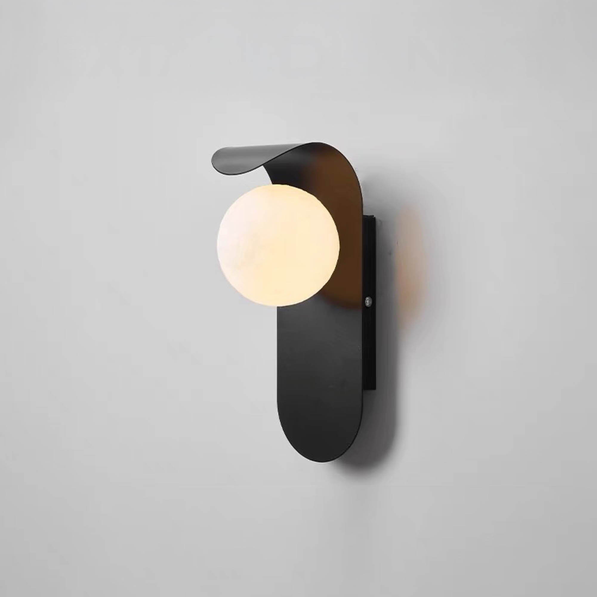 VOLL Wall Light