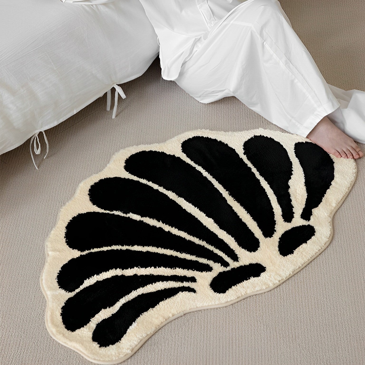 Black and Beige Seashell Rug