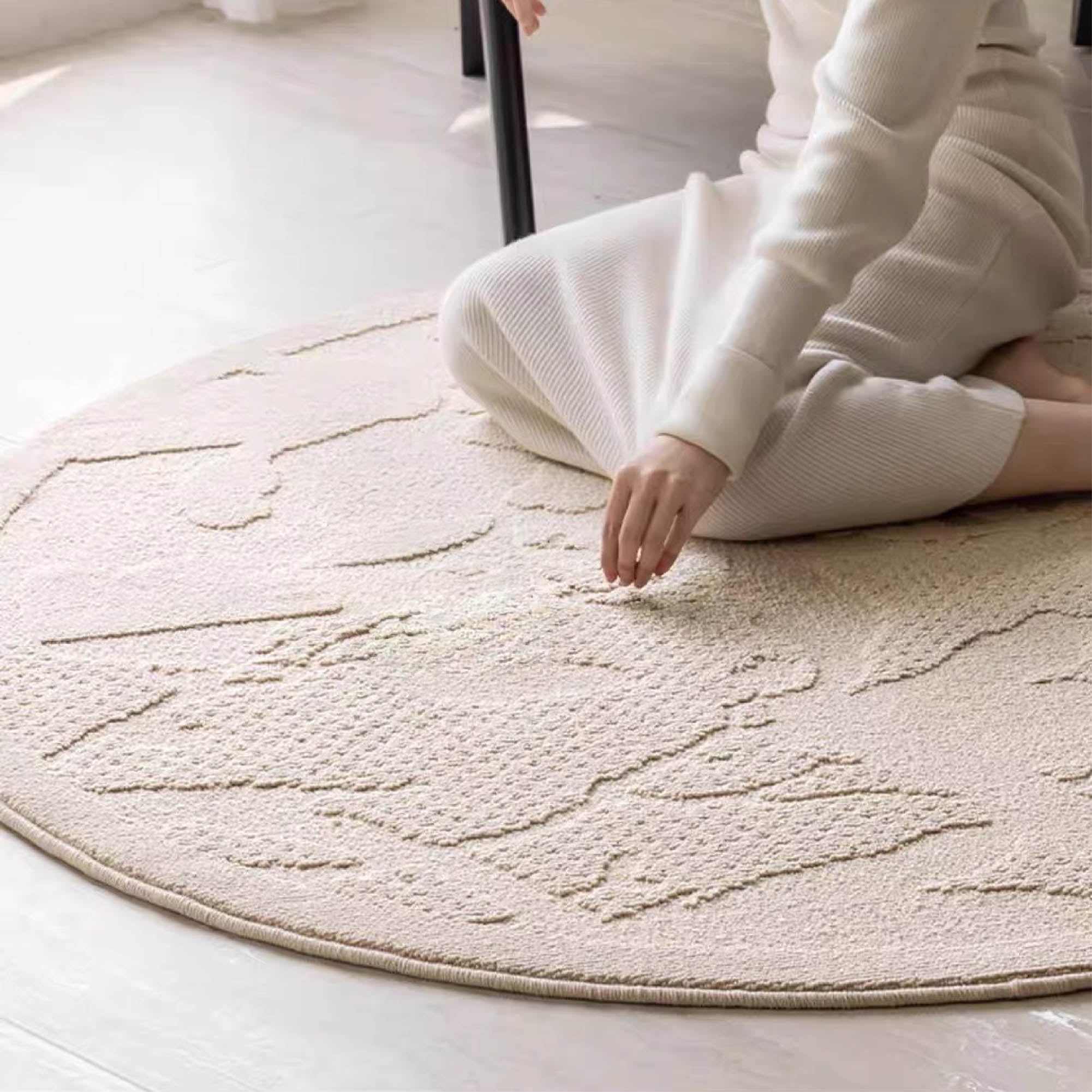 NYLA Camel Textured Round Rug