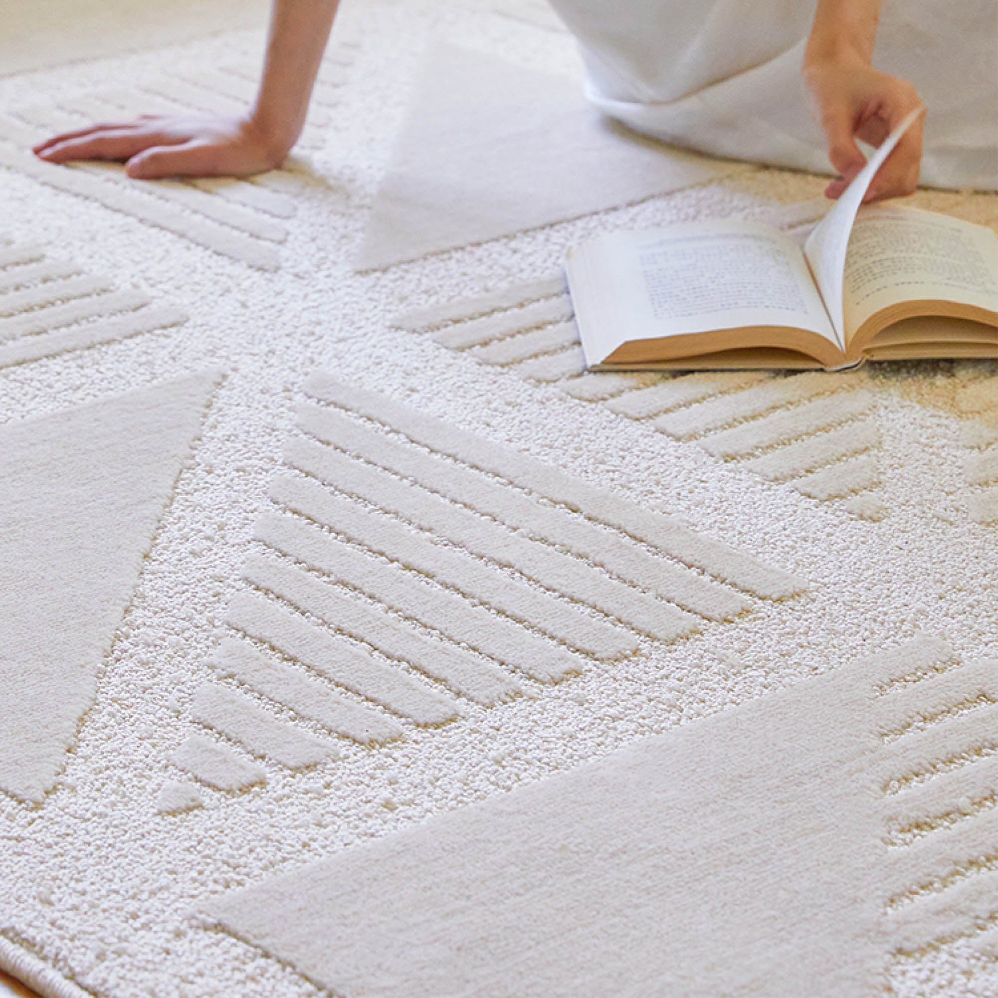 PALOMA Textured Rug
