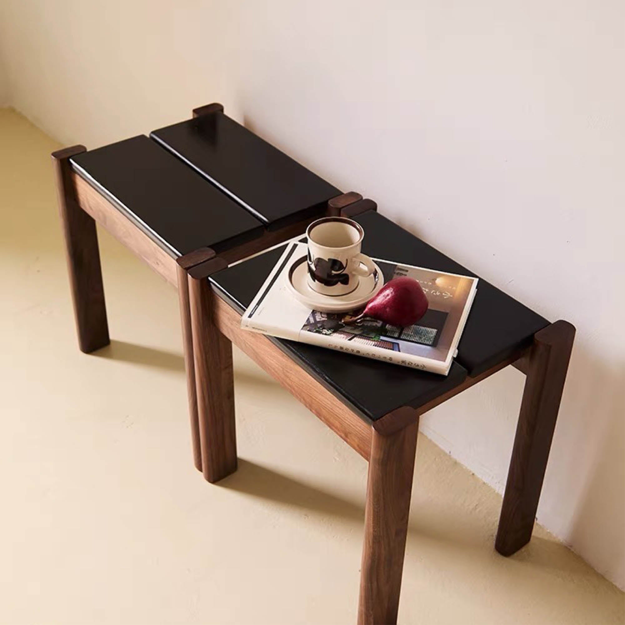 SINU Stackable Stool