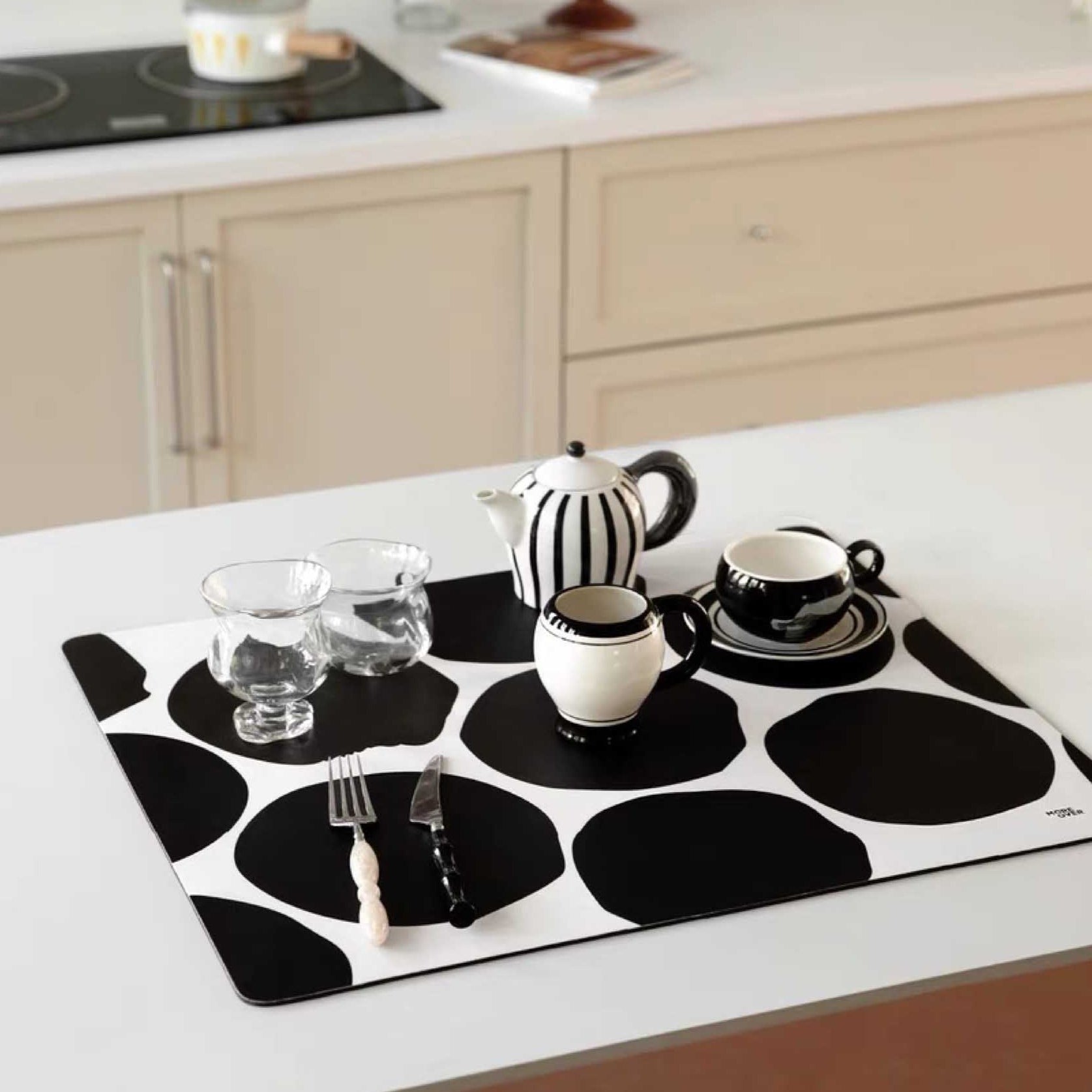 Black Spot Placemat