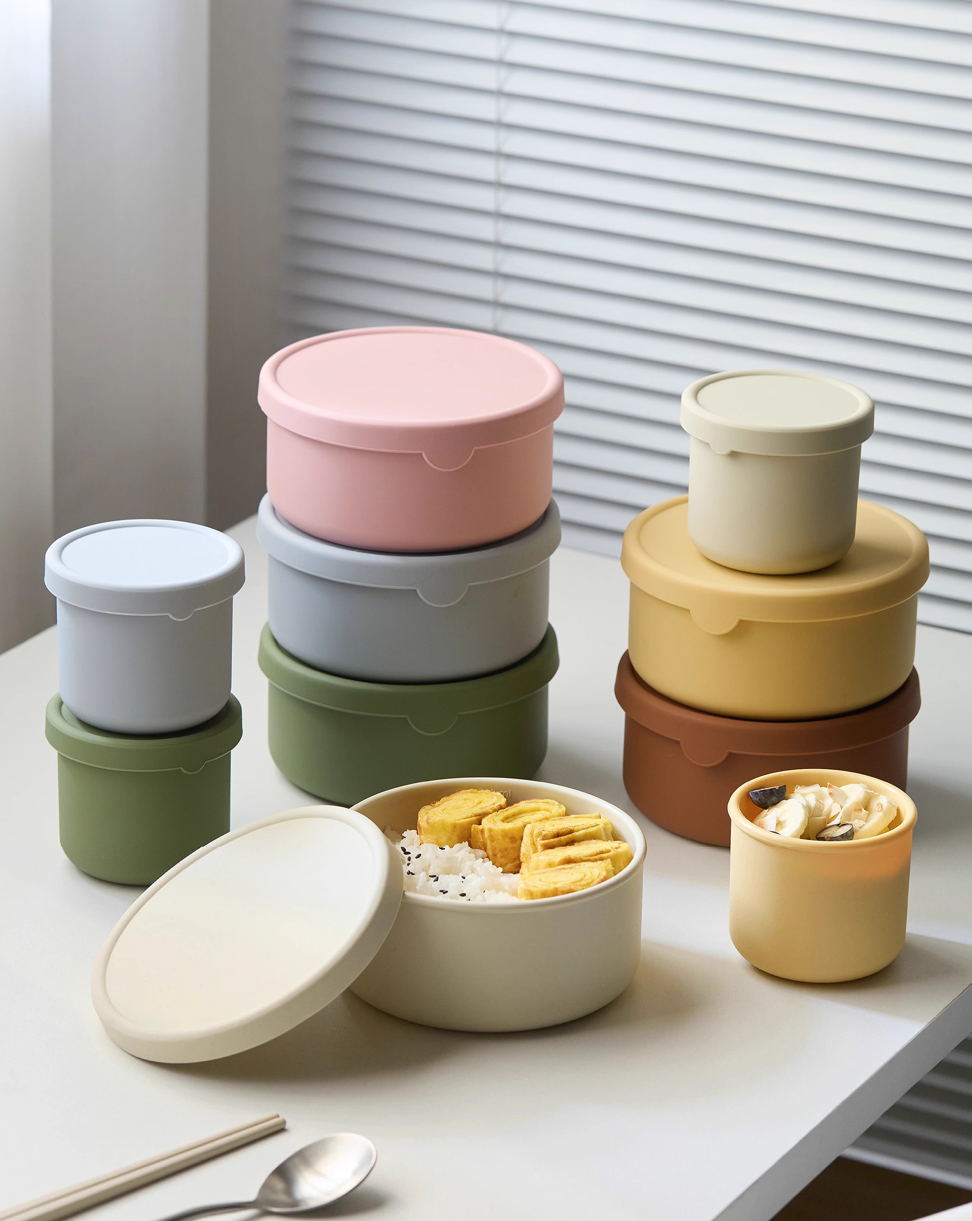 Medium Food Container