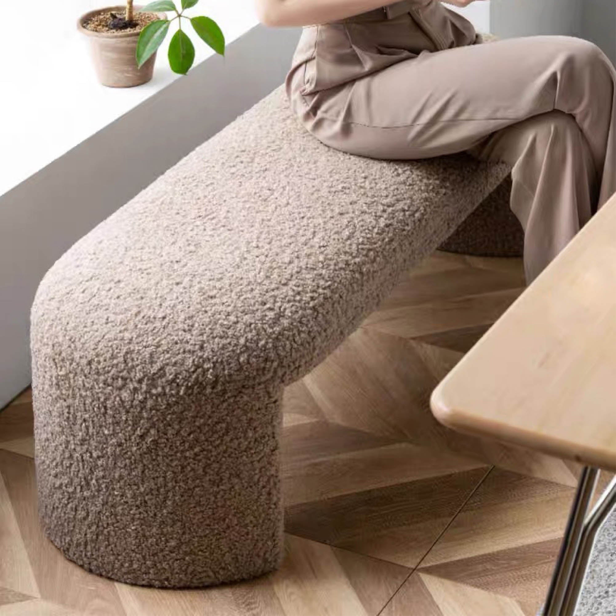 NELA Bench