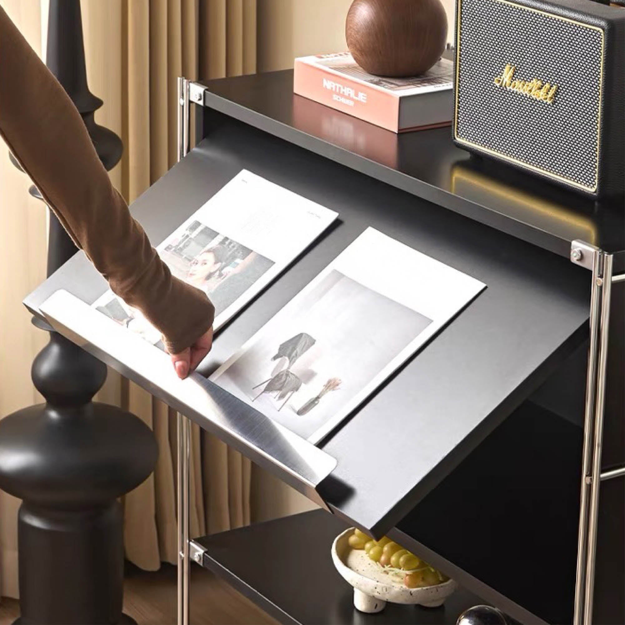 GRATH Storage Cabinet with Wheels (Flip-door)