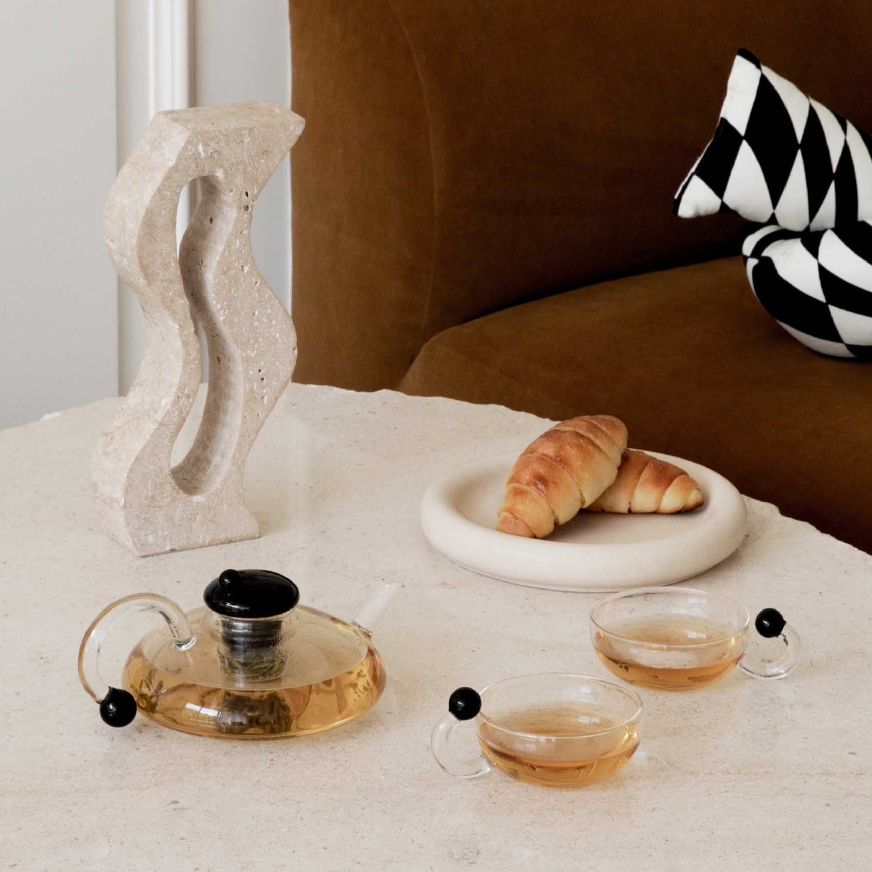 Black Bead Tea Pot and Tea Cup Set