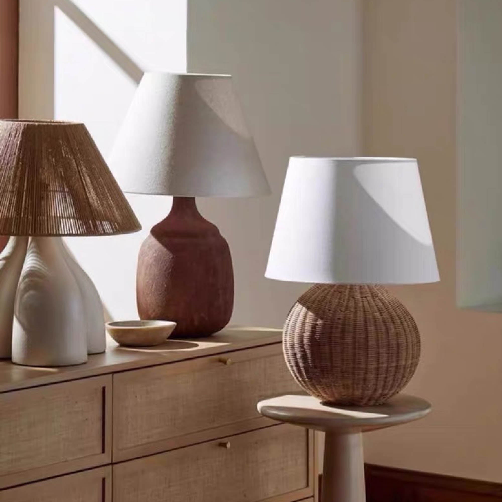 REIDI Oval Rattan Table Lamp