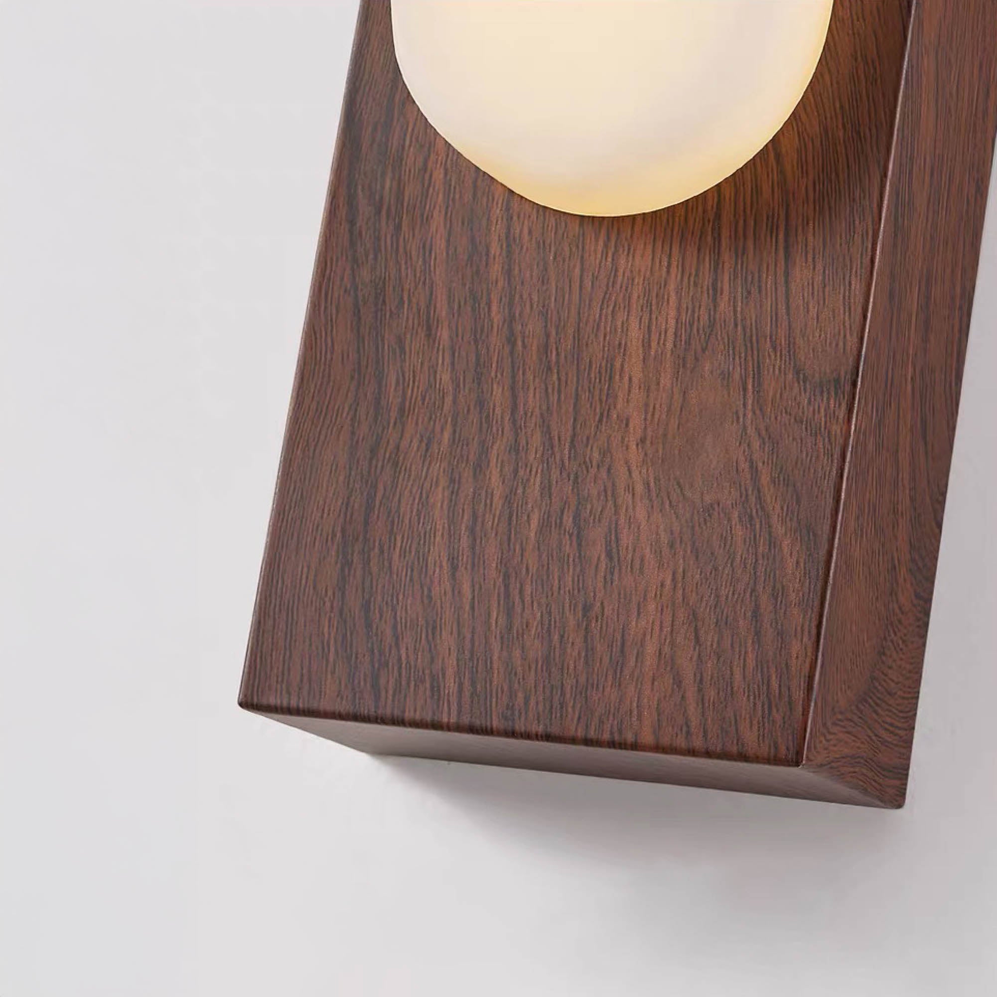 MADERA Wall Light