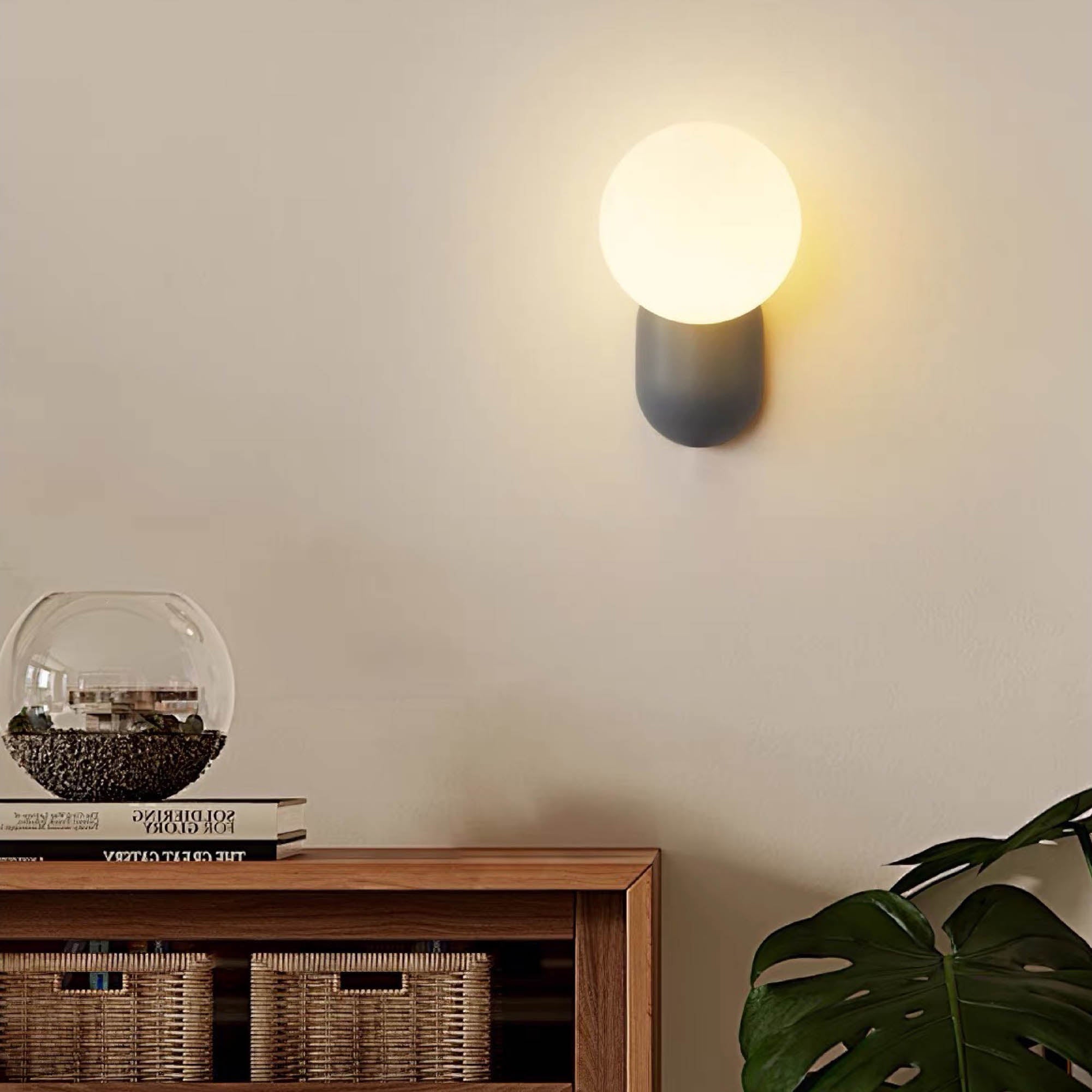LIO Wall Light