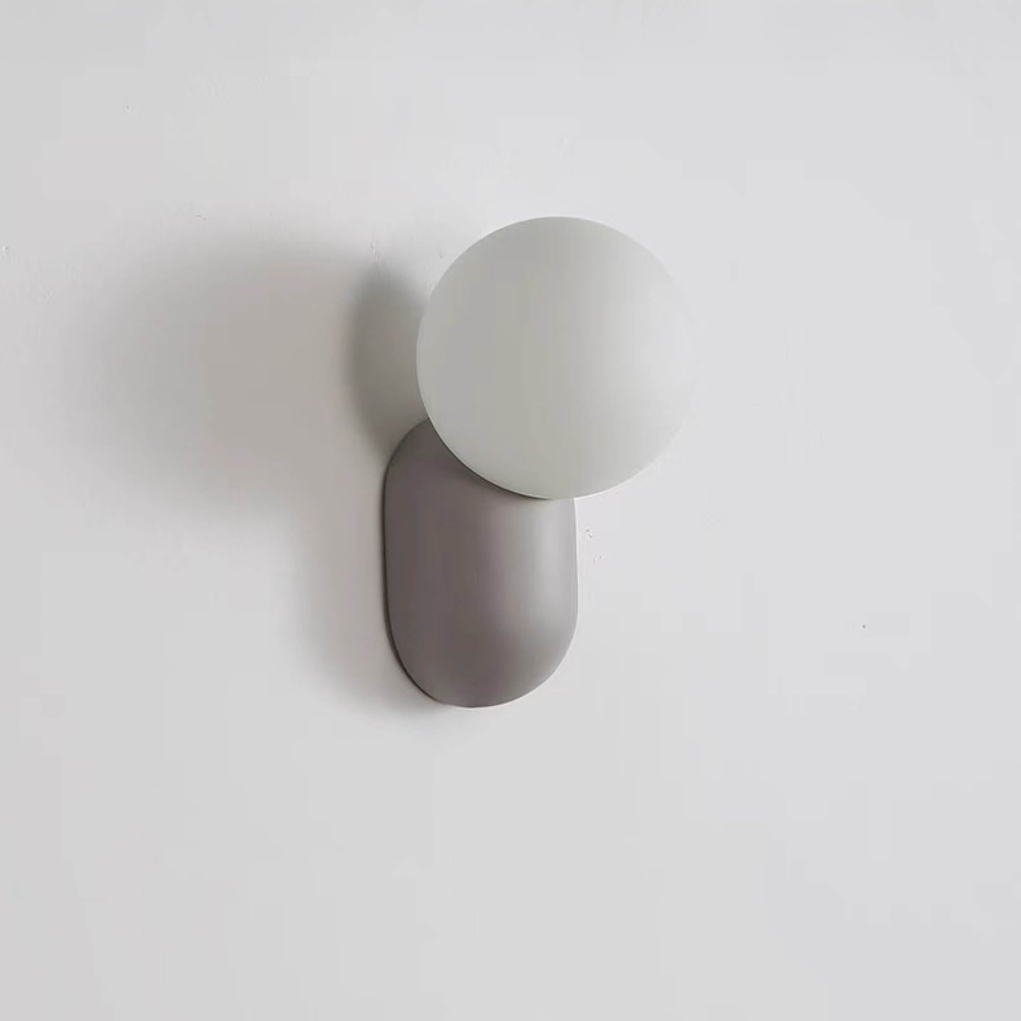 LIO Wall Light