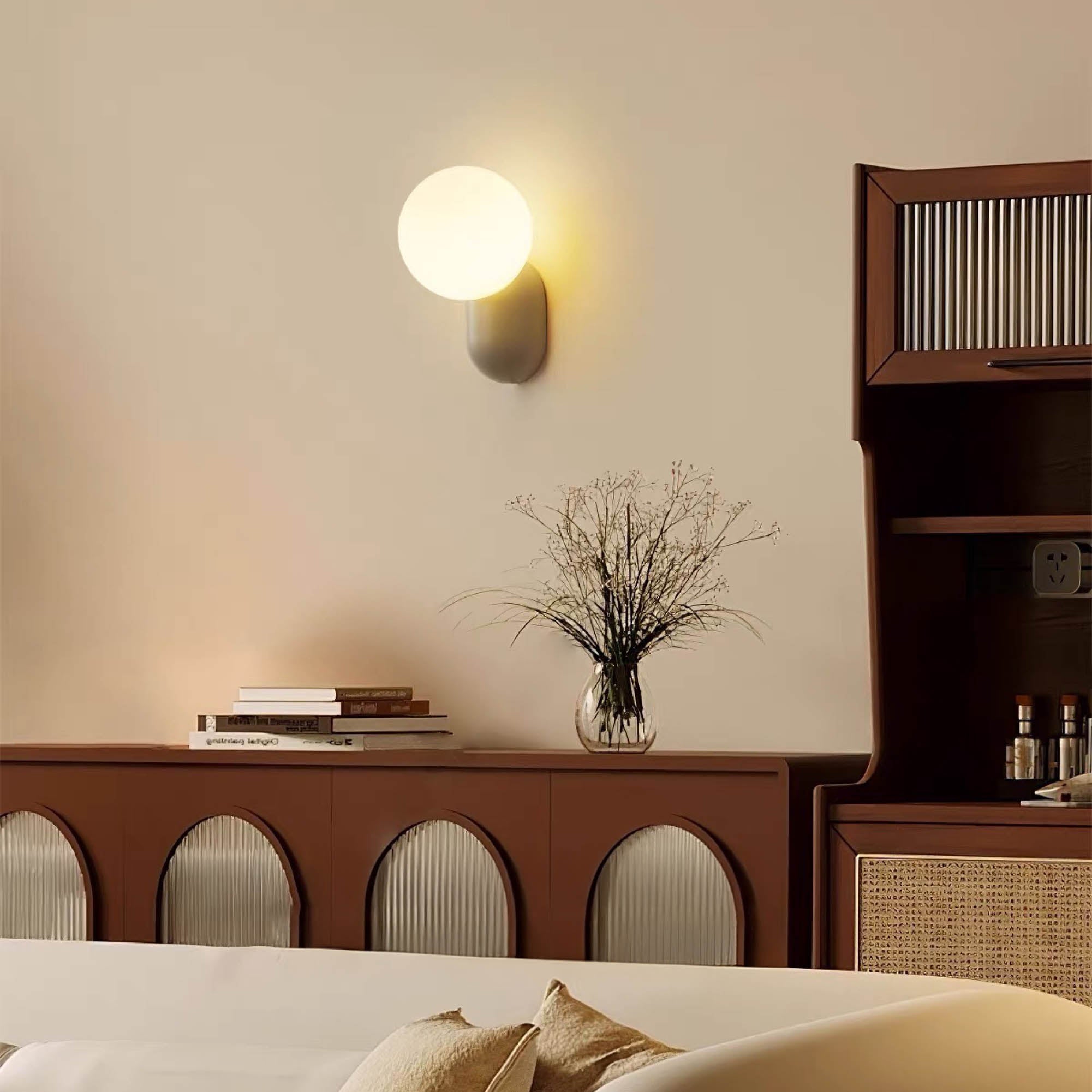 LIO Wall Light
