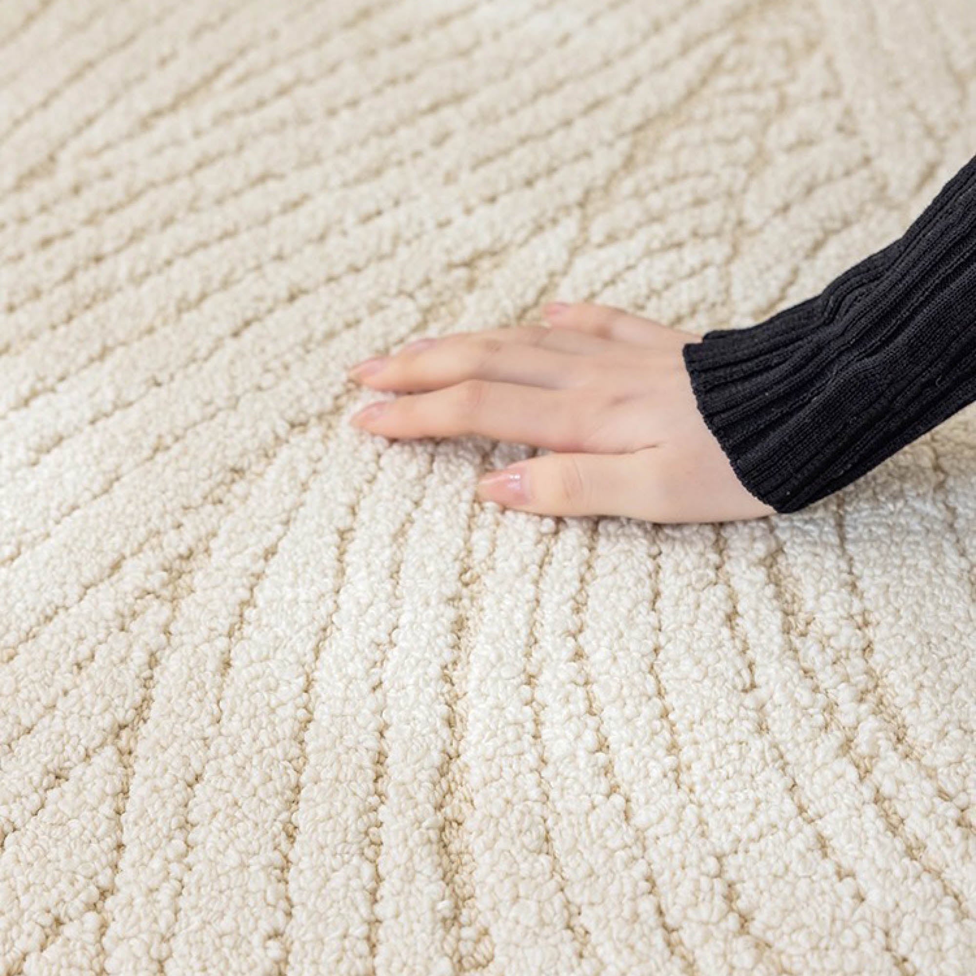 ILA Round Textured Rug