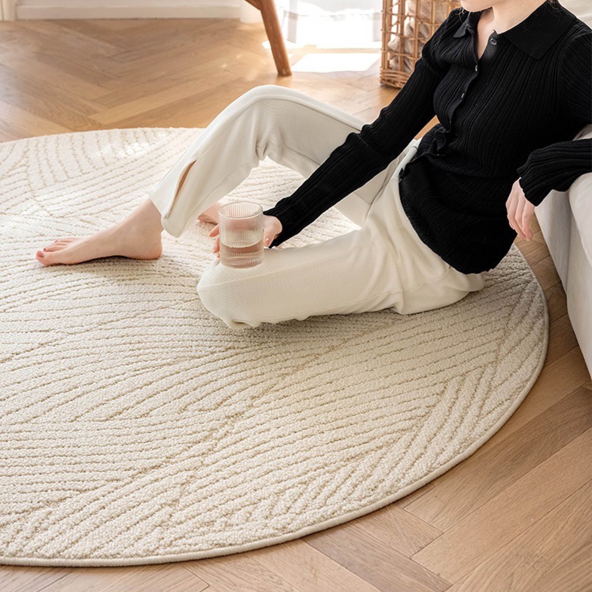ILA Round Textured Rug