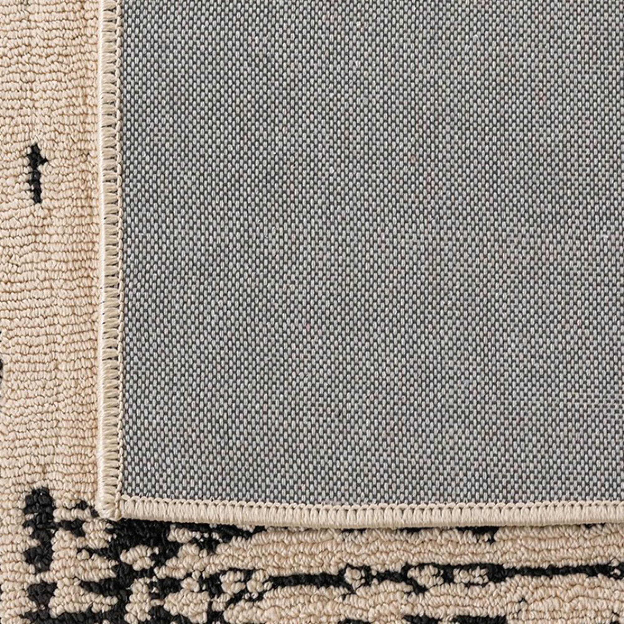 ODAMI Textured Rug