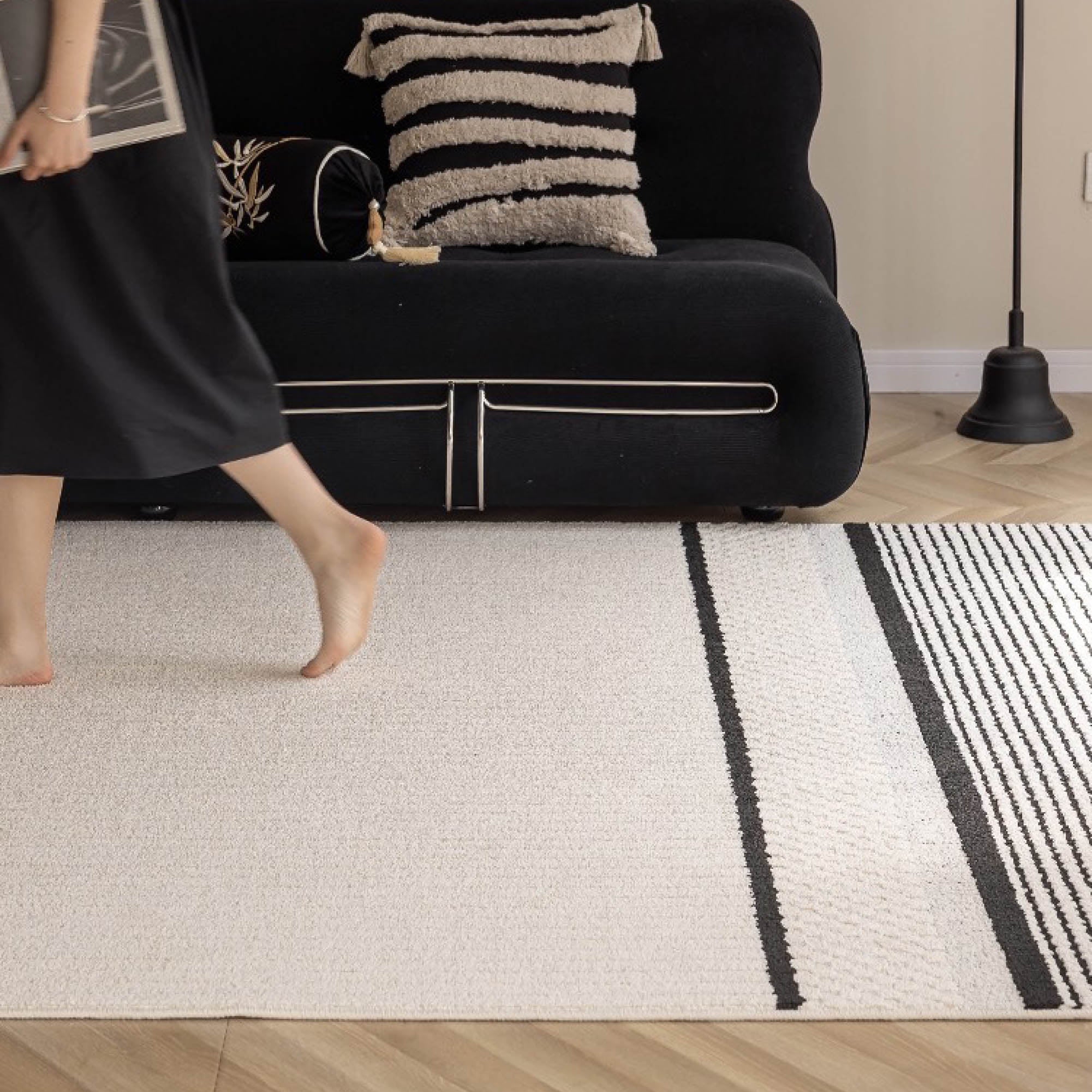 MEGEL Textured Rug
