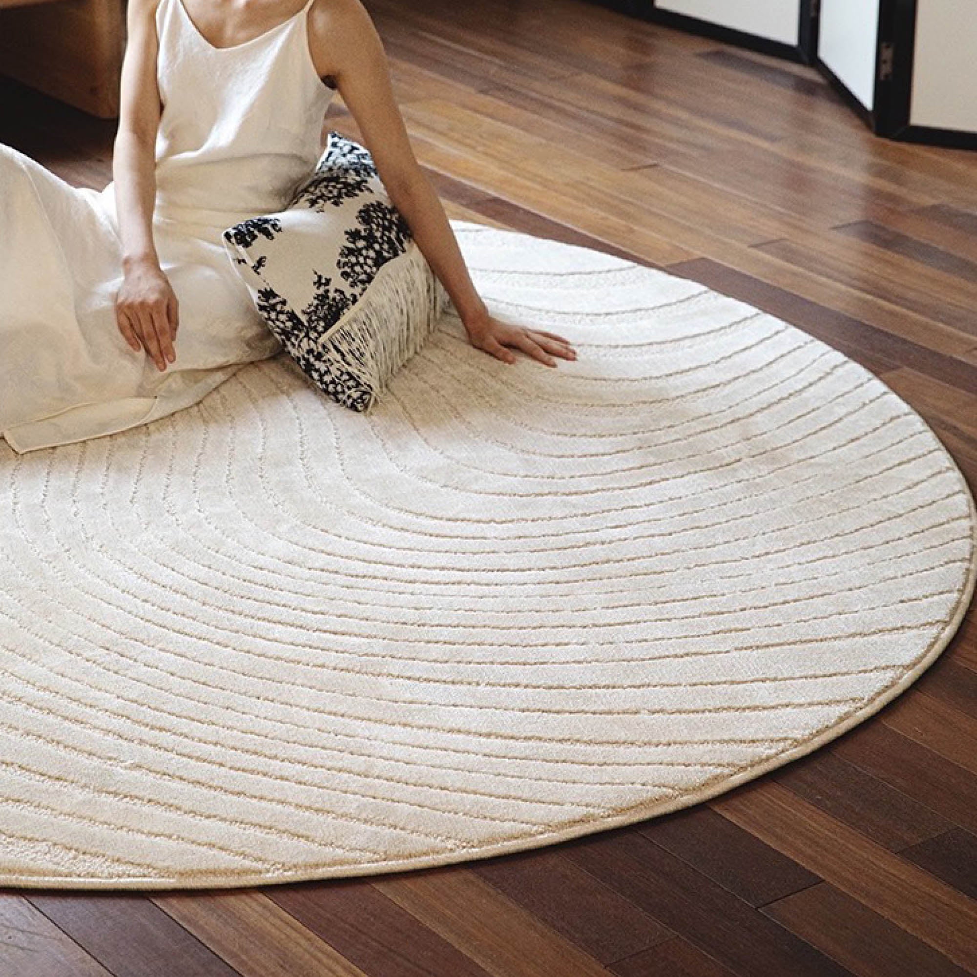 ANYA Textured Rug
